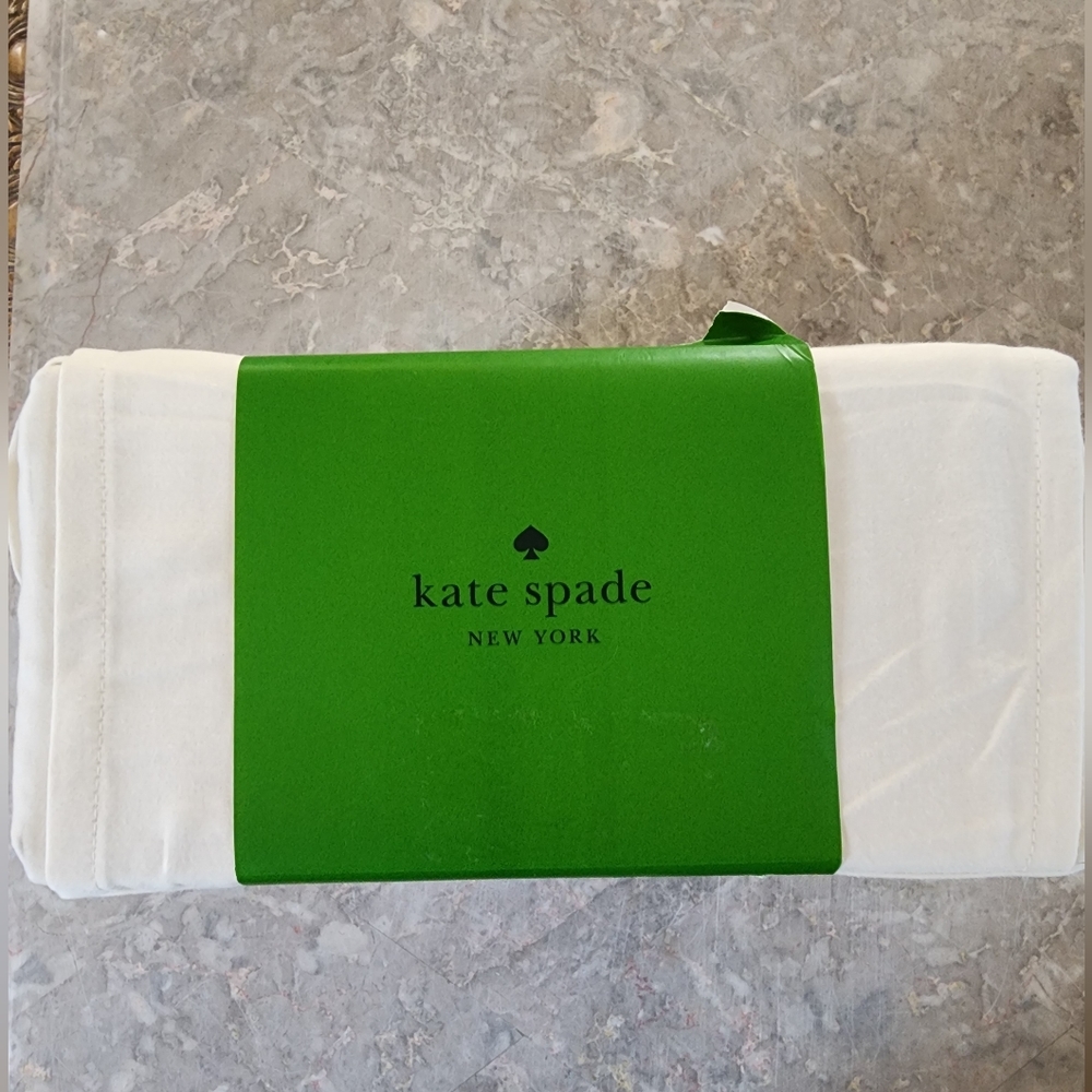 NWT Kate Spade Queen Sheet Set - Picture 7 of 7